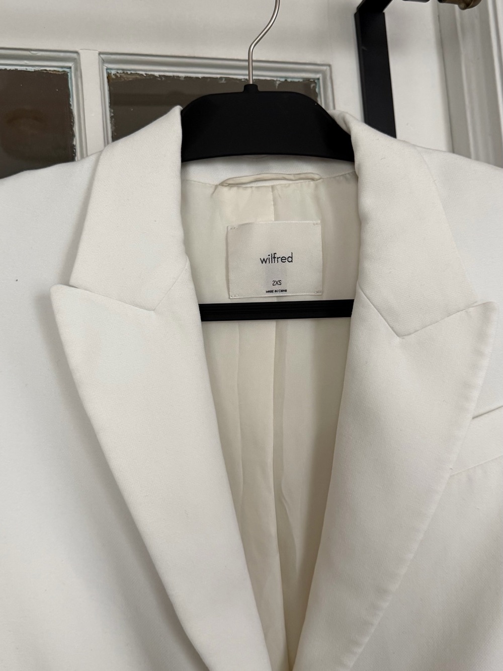 Aritzia Wilfred Cream Tailored Blazer
